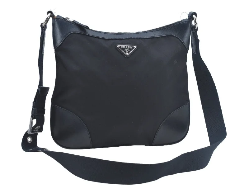 Ladies Prada Re - Edizione 2005 bags in a pastel color for a soft lookAuthentic PRADA Nylon Tessuto Leather Shoulder Cross Body Bag Black L0330