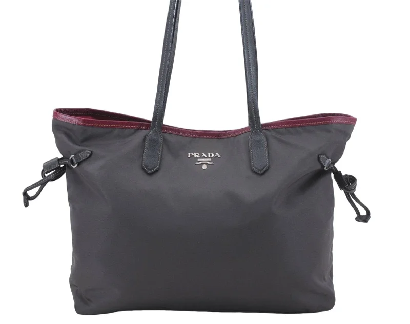 Ladies Prada handbags with a detachable wallet inside for added convenienceAuthentic PRADA Nylon Leather Shoulder Tote Bag Gray Pink 4980D