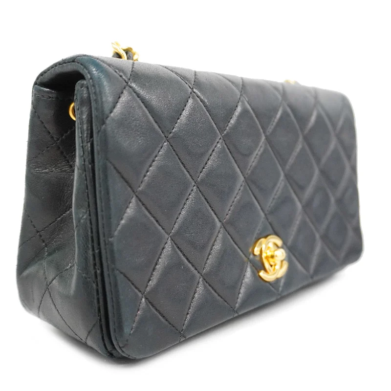 Chanel bags in luxury boutiques worldwideCHANEL[3ca0446]   Shoulder Bag Matelasse Single Chain Lambskin Black Gold metal