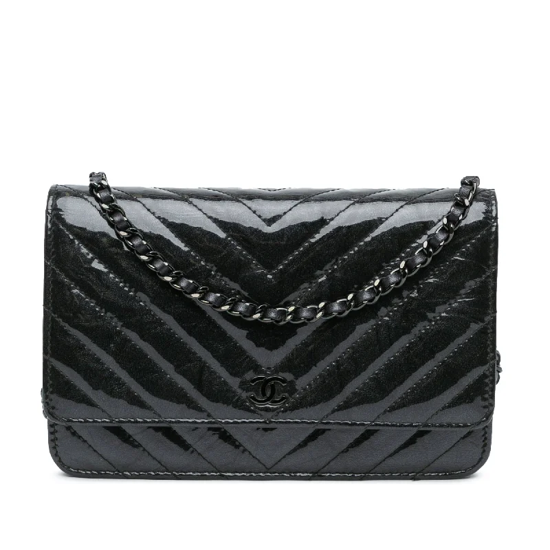 Chanel Black Handbag for Business MeetingsBlack Chanel CC Chevron Quilted Crumpled Calfskin Wallet On Chain Crossbody Bag