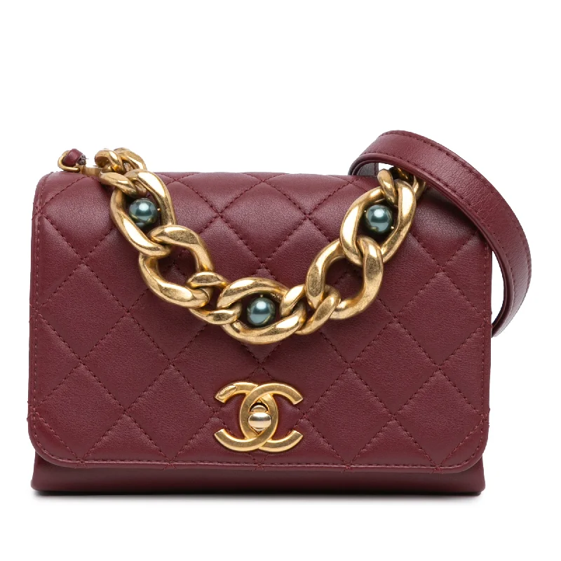 Chanel bags perfect for everyday elegRed Chanel Mini Quilted Lambskin Pearl Chain Flap Satchel