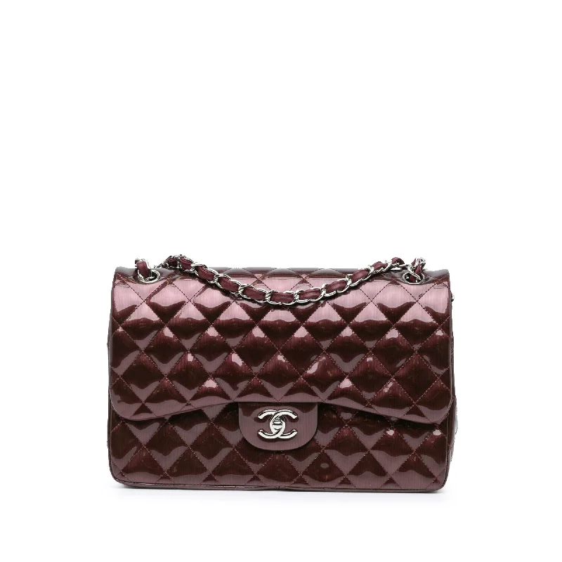 Chanel Lightweight Handbag for Daily ErrandsRed Chanel Jumbo Classic Patent Double Flap Shoulder Bag