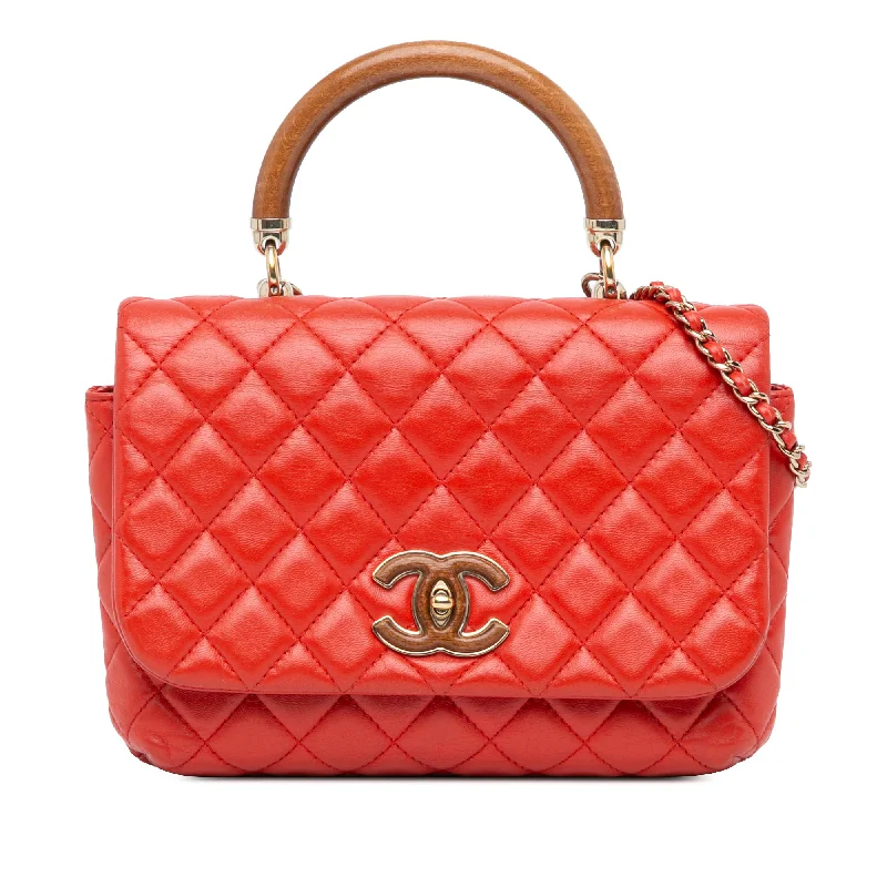 Chanel bags with chain and leather strap combinationsRed Chanel Quilted Lambskin Knock on Wood Satchel