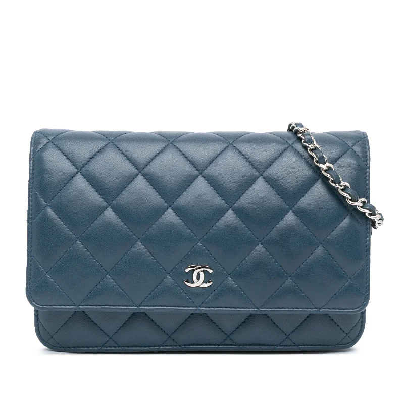 Chanel Medium Tote Bag for Office LadiesBlue Chanel CC Quilted Lambskin Wallet On Chain Crossbody Bag