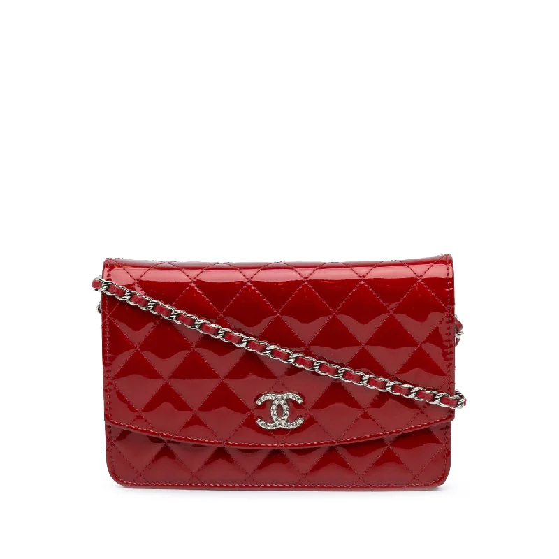 Chanel Designer Handbag with Unique DesignRed Chanel Patent Brilliant Wallet On Chain Crossbody Bag