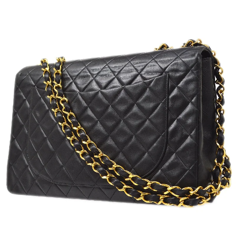 Chanel All - Match Handbag for Versatile StylingCHANEL★ 1994-1996 Black Lambskin Classic Flap Maxi AK16613e