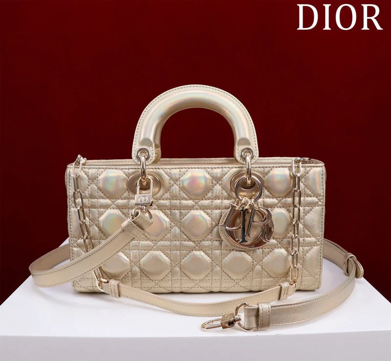 Christian Dior Saddle bags with a patent leather finish for a shiny lookBC - Dior Bags - 166