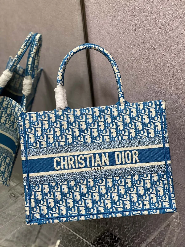 Christian Dior handbags with a detachable mirror for on - the - go touch - upsChristian Dior - Luxury Bags  426