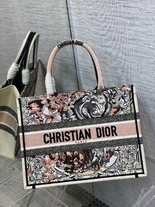 Stylish Christian Dior shoulder bags with a tassel - adorned zipperChristian Dior - Luxury Bags  433