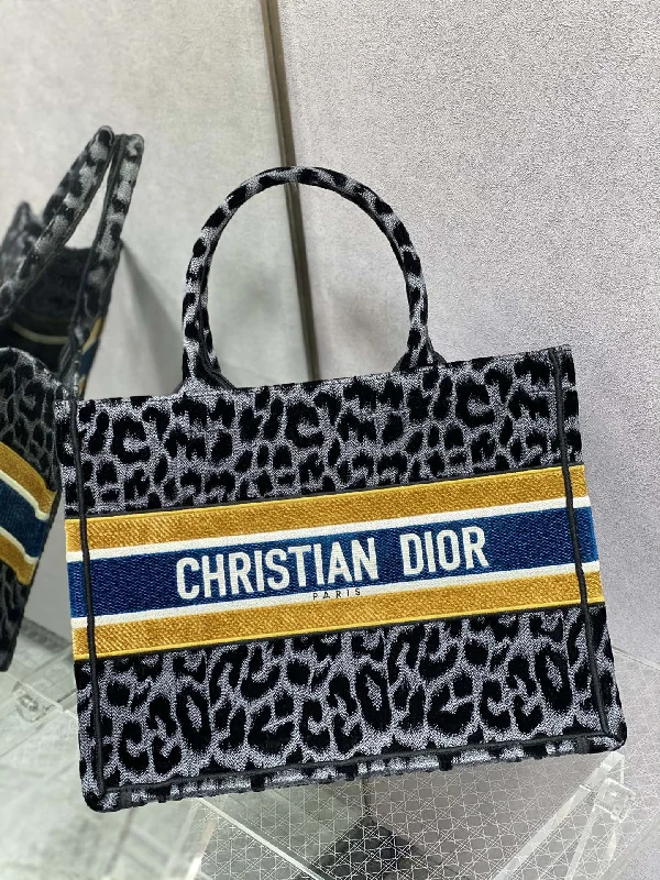 Christian Dior tote bags with a printed Dior logo on the frontChristian Dior - Luxury Bags  448