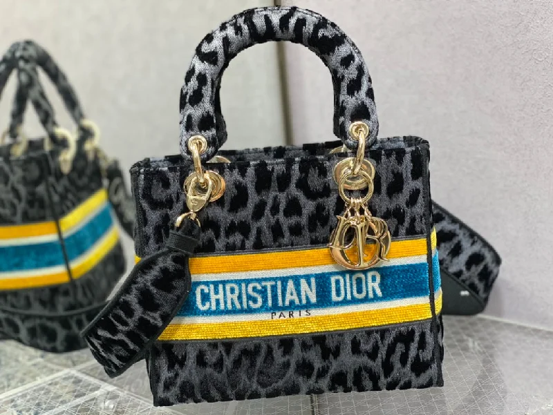 Christian Dior bags with a zip - top closure and multiple compartmentsChristian Dior - Luxury Bags  455