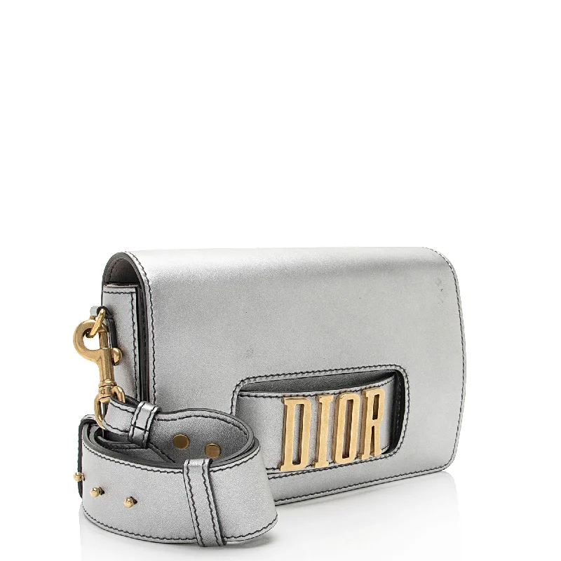 Christian Dior handbags with a back - pocket for quick storageDior Metallic Grained Calfskin Dio(R)evolution Flap Bag (d0R0IT)