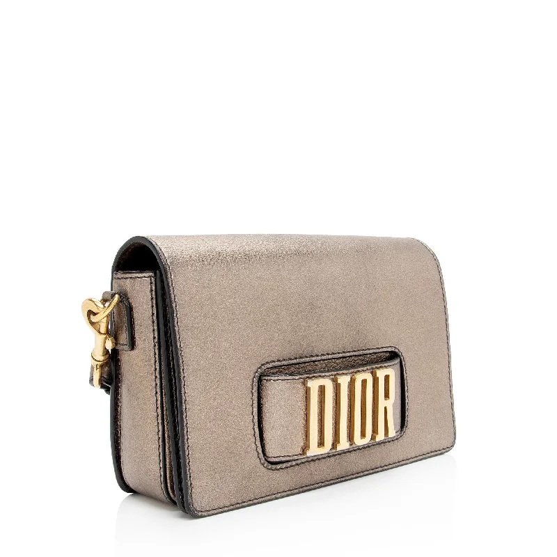 Christian Dior handbags with a detachable mirror for on - the - go touch - upsDior Metallic Grained Calfskin Dio(R)evolution Flap Bag (ud74bp)