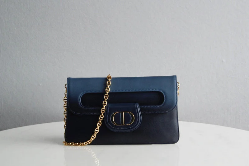 Christian Dior tote bags with a printed Dior logo on the frontGlitzybags - Dior Bags - 4275