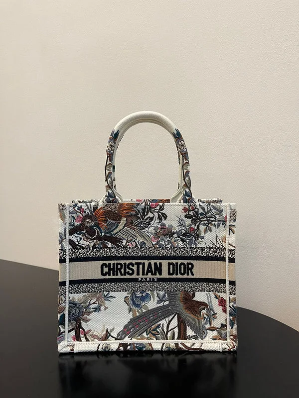 Fashion - forward Christian Dior tote bags for the modern womanGlitzybags - Dior Bags - 4326