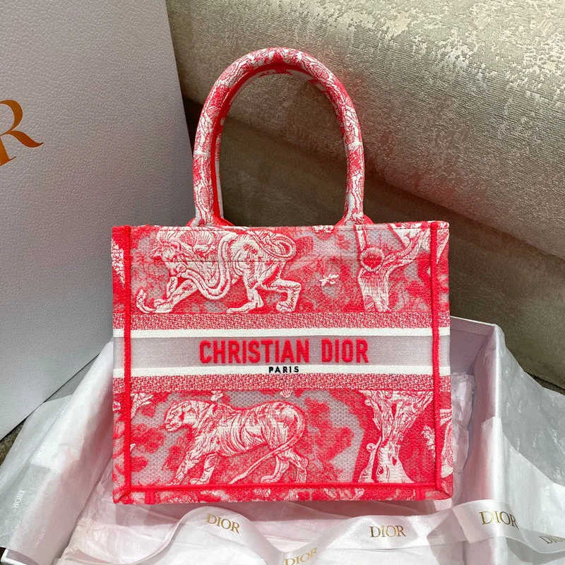 Christian Dior Saddle bags with a distressed leather finishGlitzybags - Dior Bags - 4525