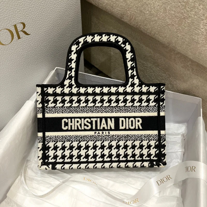 Luxury Christian Dior crossbody bags with a chain - link strapGlitzybags - Dior Bags - 4543