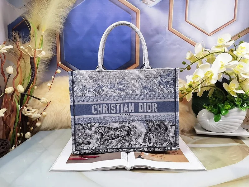 Christian Dior Saddle bags with a patent leather finish for a shiny lookGlitzybags - Dior Bags - 4629