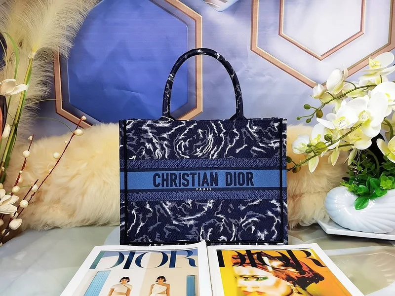 Christian Dior handbags with a detachable mirror for on - the - go touch - upsGlitzybags - Dior Bags - 4714