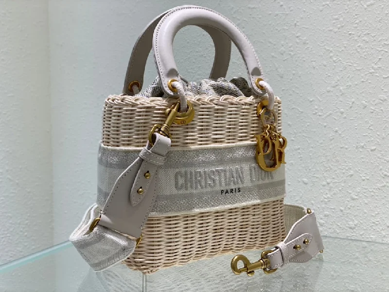 Trendsetting Christian Dior crossbody bags with a colorful strapWF - Dior Bag - 567